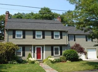 35 Palmer Rd, Waban, MA 02468