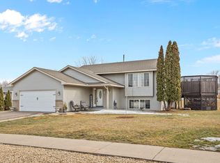 14315 Dale St, Becker, MN 55308