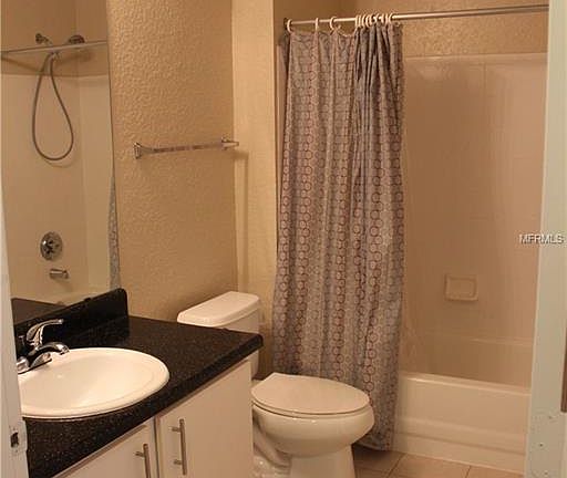 3rd image of 2137 Lake Debra Dr APT 1818