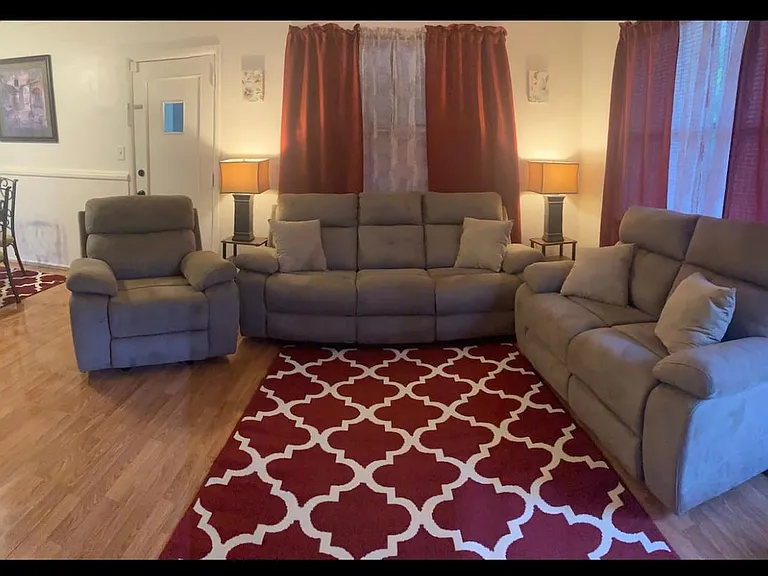 803 Woodland Dr — Photo 4