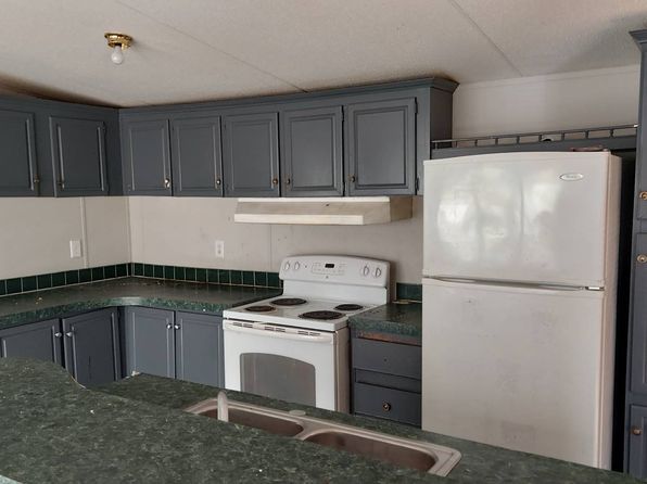 2104 Evans Dr, Lancaster, SC 29720