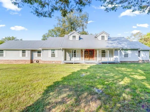 24 Rock Haven Ln, Chickamauga, GA 30707