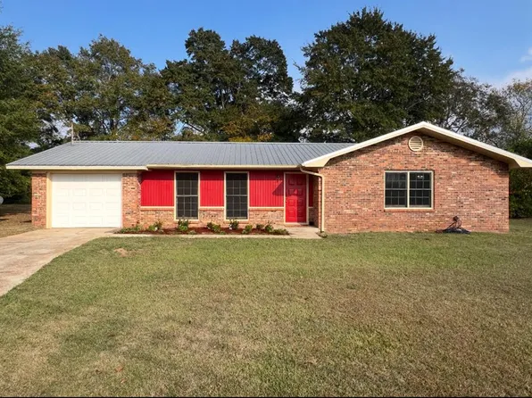 3202 Mike Dr, Dothan, AL 36303