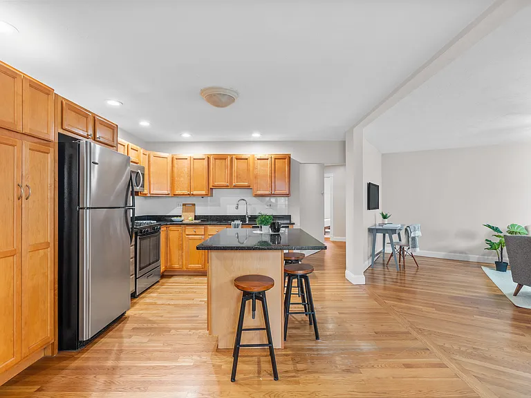 480 Medford St #4 — Photo 25