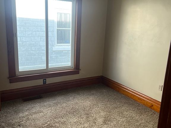 5th image of 62 Magnolia Ave