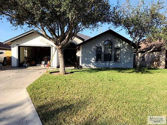 2nd image of 3531 Warwick Glen Dr