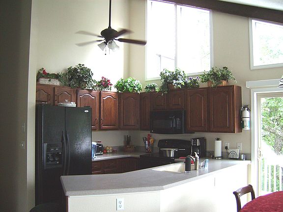 Kitchen w/Corian Countertops