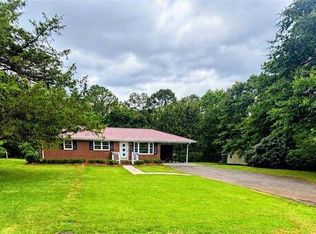 115 Pineview Ln, Hartwell, GA 30643