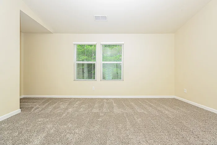 1305 Forsythia Way — Photo 9