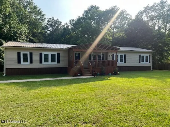 258 Green Hill Rd, Florence, MS 39073
