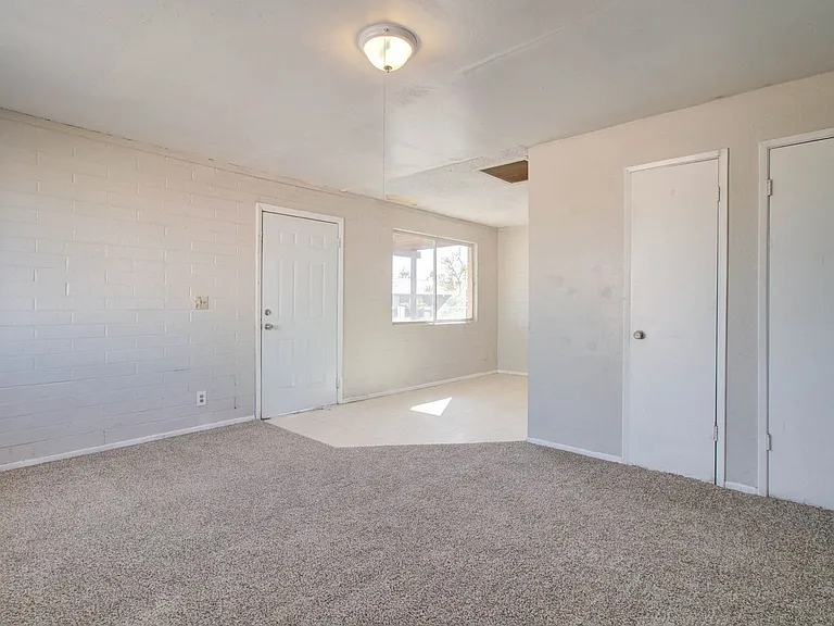 342 W Taylor Ave — Photo 5