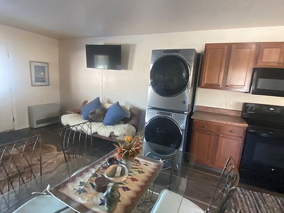 2nd image of 510 Major Ave