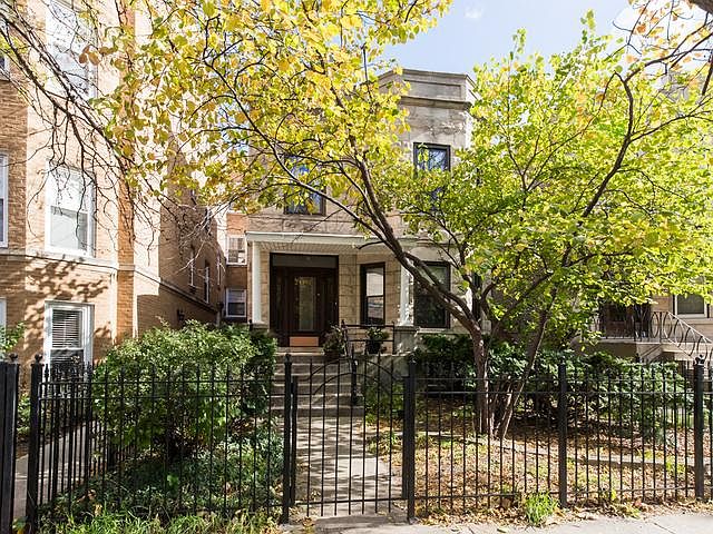1st image of 4335 N Damen Ave Fl 1ST