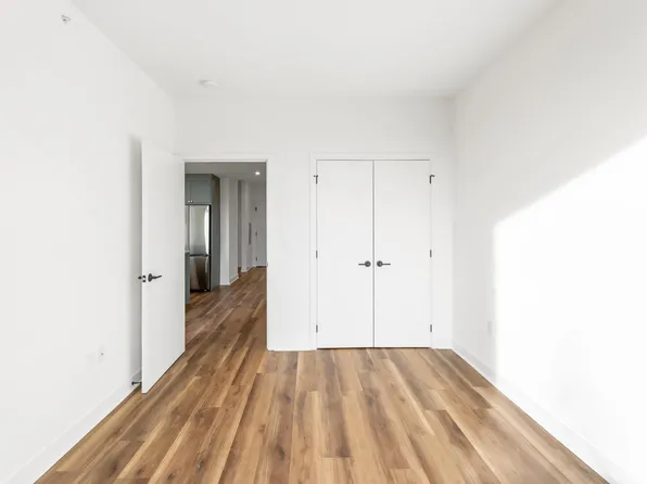 873 Communipaw Avenue image 12 of 19