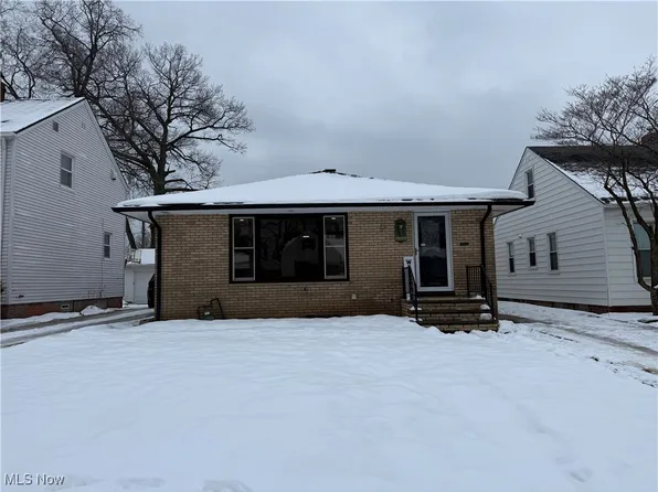13008 Willard Ave, Garfield Heights, OH 44125