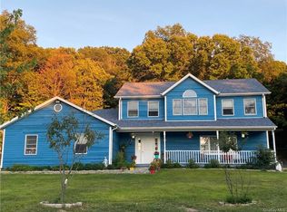 209 Oxford Rd, Chester, NY 10918