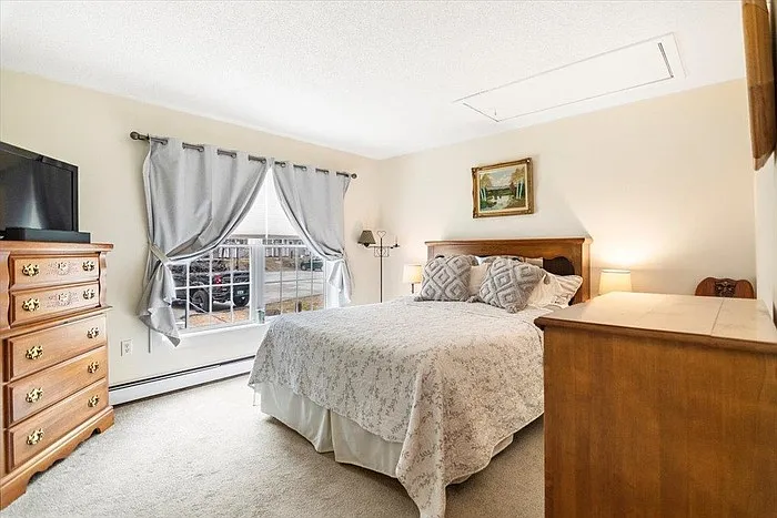 181 Riverside Townhouses Rd #181 — Photo 6
