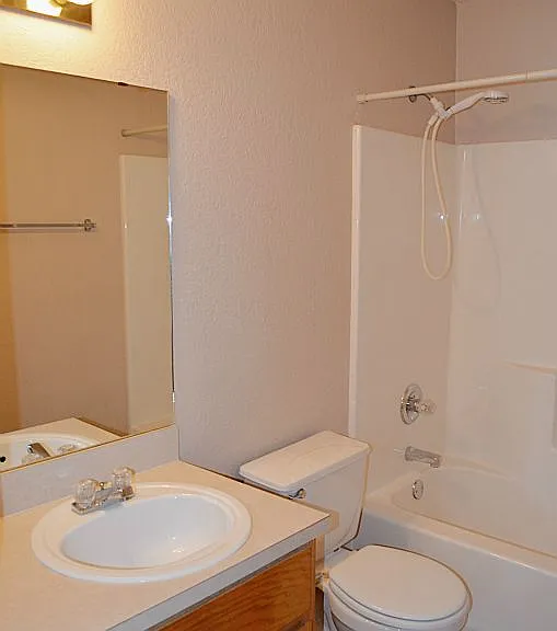3006 Gus Dr — Photo 26