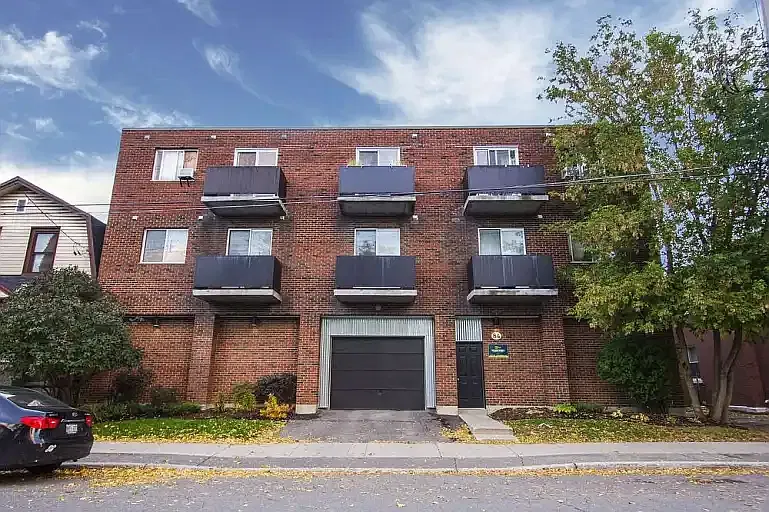 1 bed, 1.0 bath, $1,650 — Photo 1