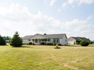 6144 Berkey Southern Rd, Whitehouse, OH 43571