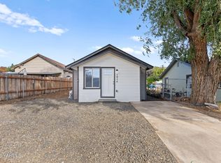 1014 Canal Ave, Tieton, WA 98947