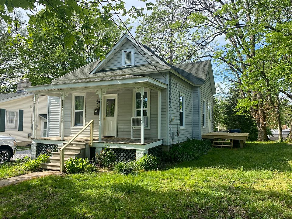 1st image of 2108 Richview Rd