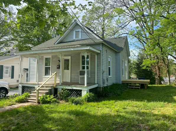 2108 Richview Rd, Mount Vernon, IL 62864