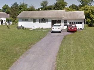 823 Green Spring Rd, Newville, PA 17241
