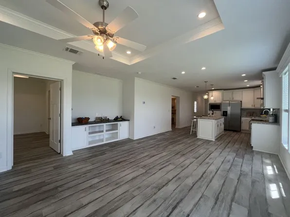 Bayport II Plan, Heron Cay