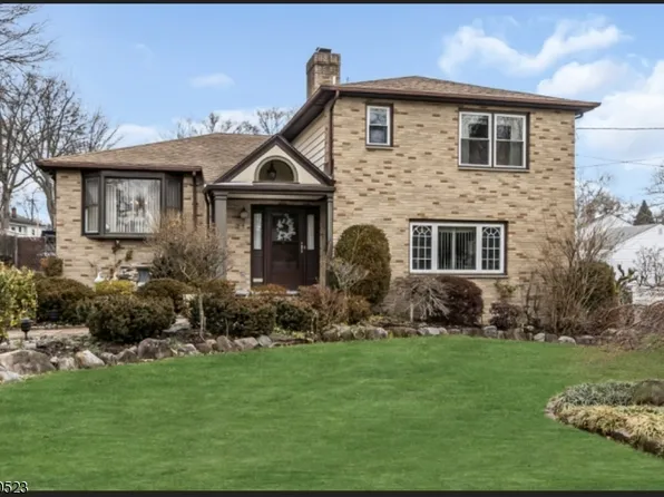 31 Dayton Rd, Summit City, NJ 07901