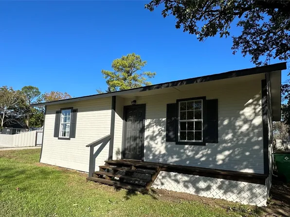 800B E Highland Ave, Comanche, TX 76442