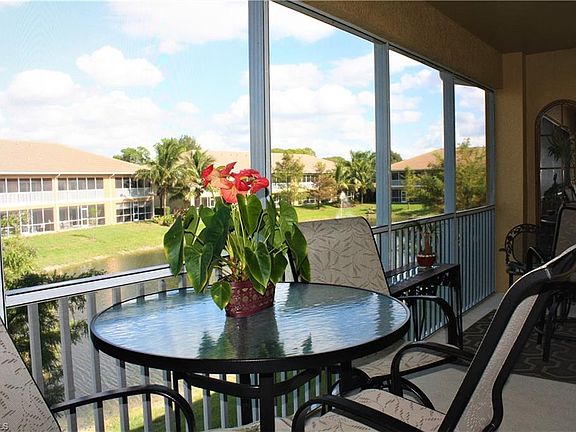 2nd image of 1070 Winding Pines Cir Unit 202