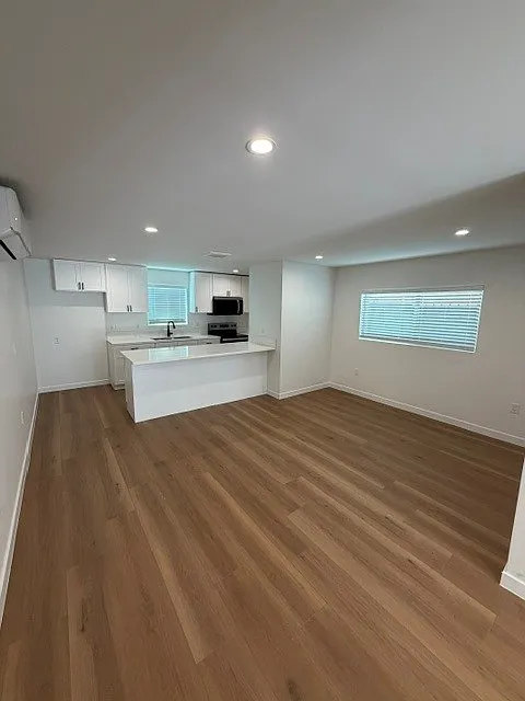 346 W 68th St #348-1/4