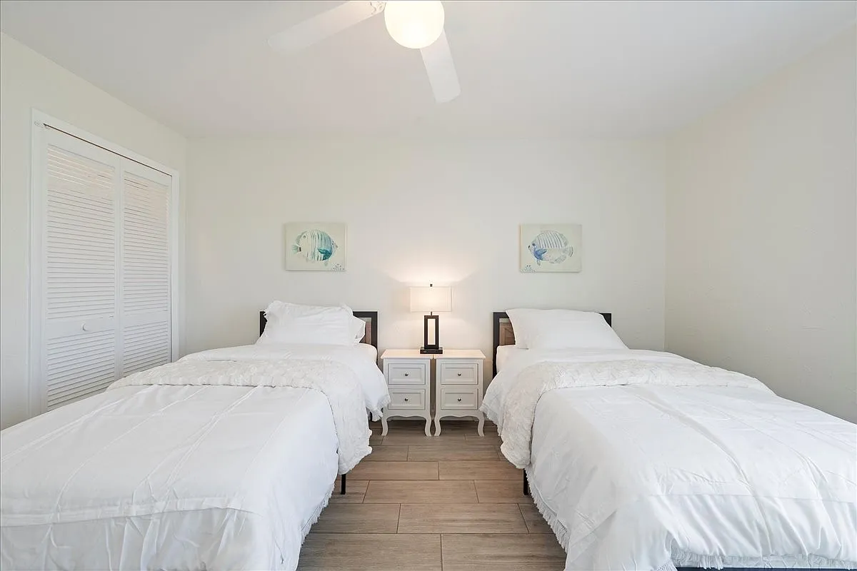 3 bed, 1400 sqft, $3,195 — Photo 4
