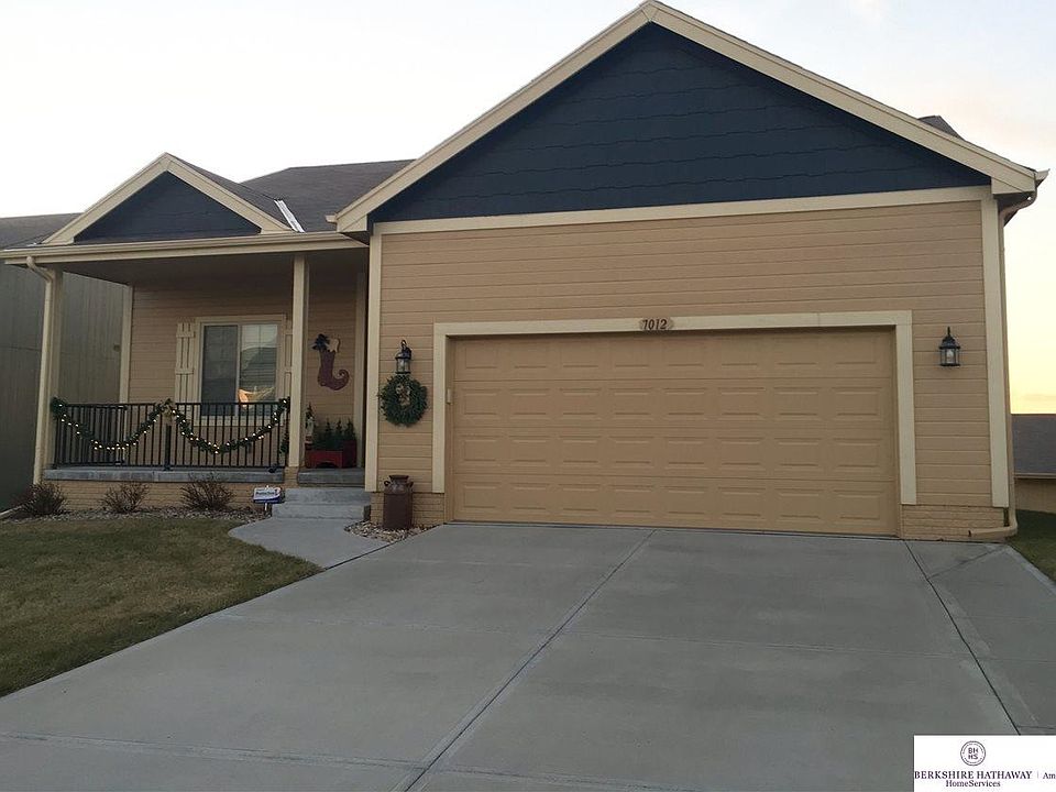 1st image of 7012 S 183rd Ave