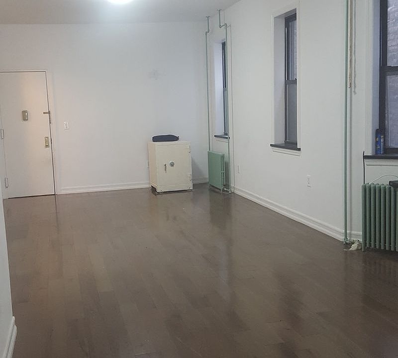 1st image of 11 Mott St APT 6