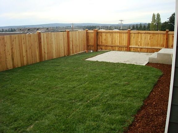 2nd image of 1014 73rd Dr SE