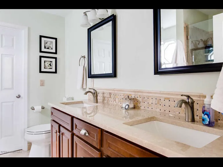 5304 Silver Wing Blvd — Photo 9