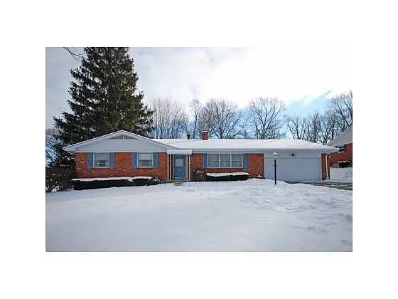 306 Keever St photo 1