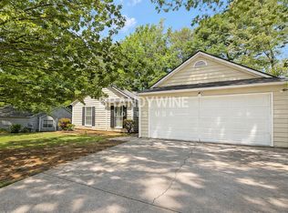 5900 Homestead Cir, Rex, GA 30273