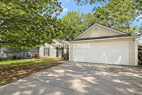 5900 Homestead Cir Photo 1