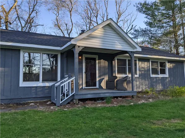 763 Little Vine Rd, Hillsville, VA 24343