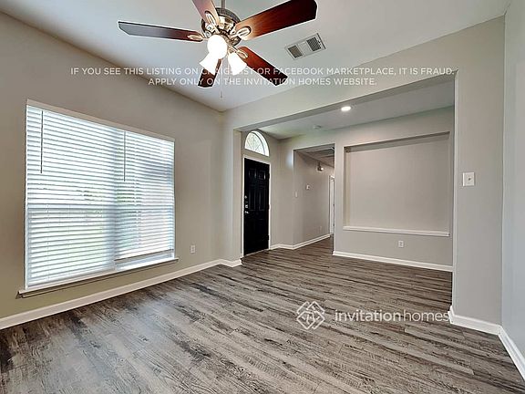 5th image of 205 Falling Leaves Trl