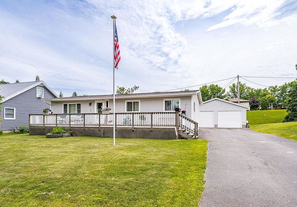 1st image of 31 Law Dr