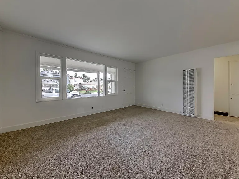 1826 Alvarado St — Photo 7