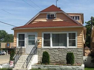 3944 W Argyle St, Chicago, IL 60625