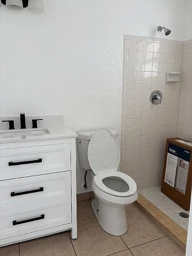 master bath, before medicine cabinet was hung