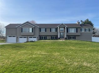 246 Gillespie St, Pine Bush, NY 12566