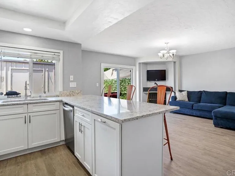 4166 Balboa Way — Photo 10