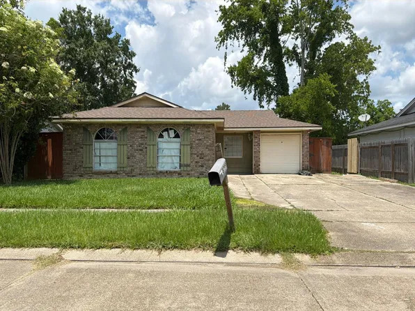 8799 Houma Dr, La Place, LA 70068
